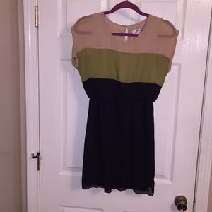 SWEET STORM cap sleeved short dress. Size MED